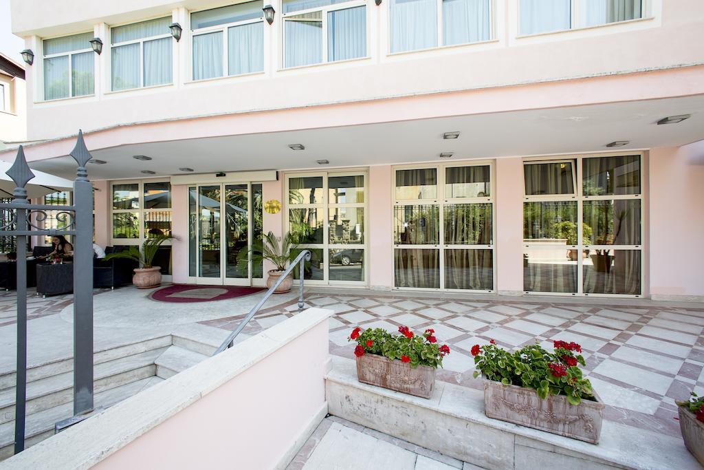 Sunrise Hotel روما المظهر الخارجي الصورة